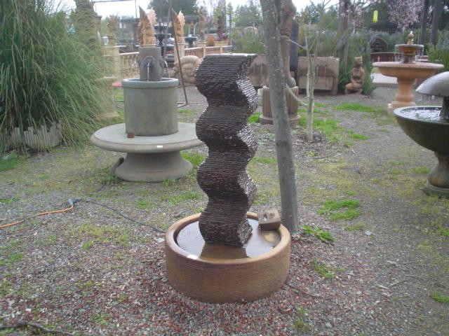Rustic wave fountain