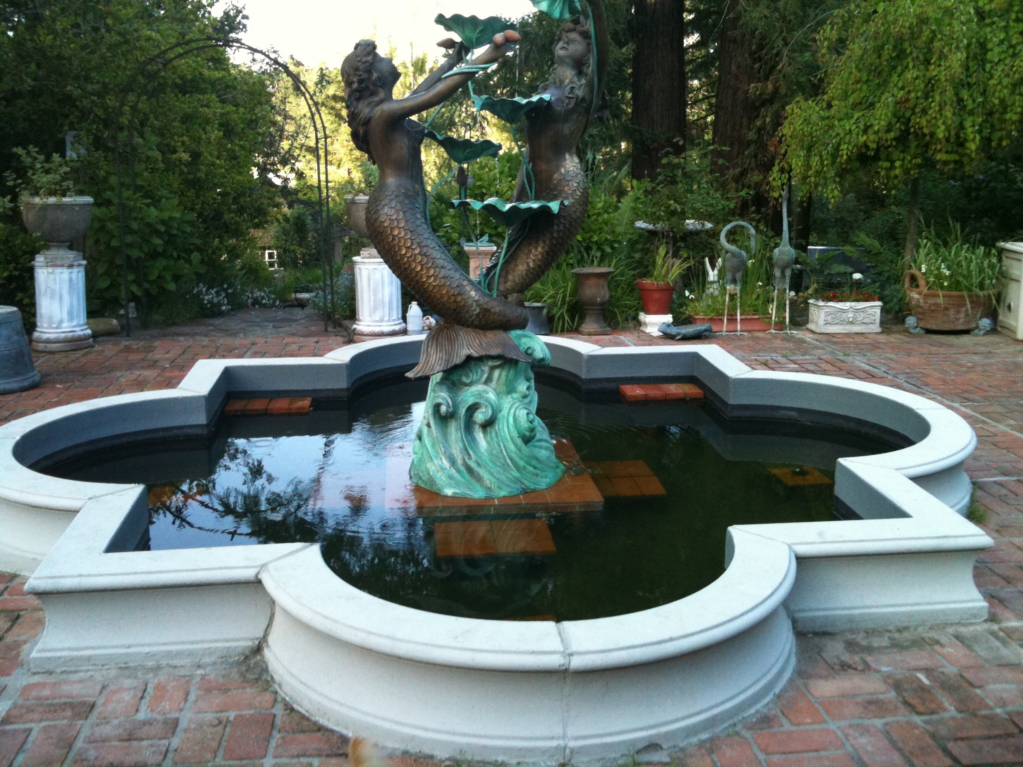 2 Mermaids with Lotus Fountain