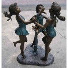 Fun in the sun- 3 girls in a circle